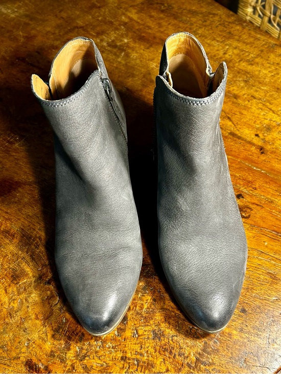 Frye Shoes - Frye Leather Western Ankle Boots Pointed Toe Inside Zip Size 8.5 M